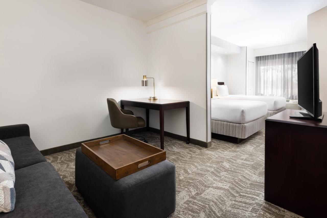 Springhill Suites Fresno Eksteriør bilde