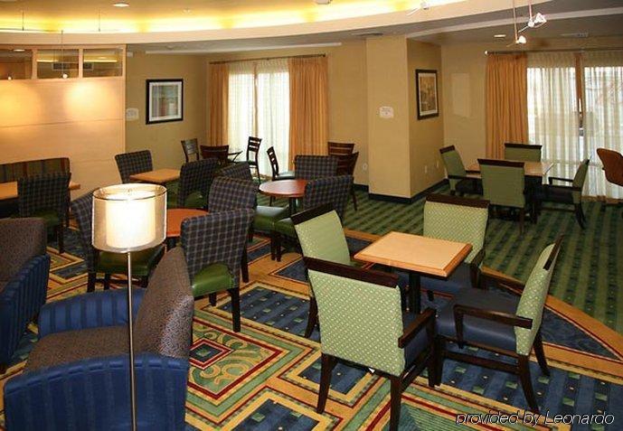 Springhill Suites Fresno Restaurant bilde