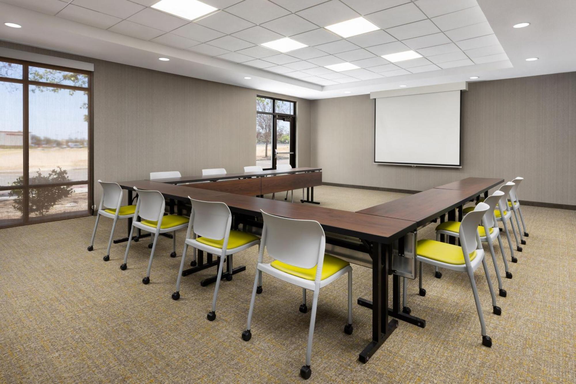 Springhill Suites Fresno Eksteriør bilde