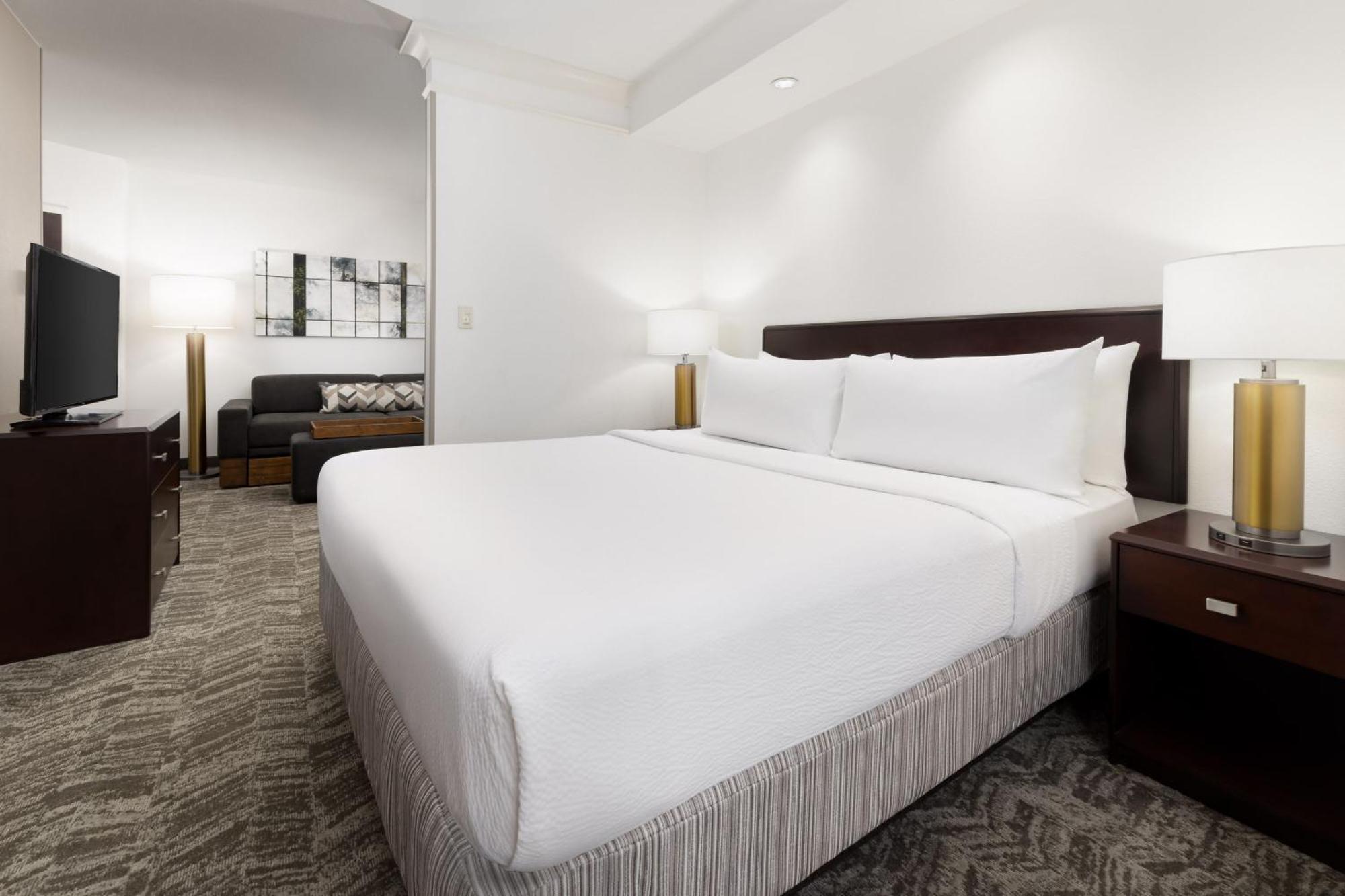 Springhill Suites Fresno Eksteriør bilde